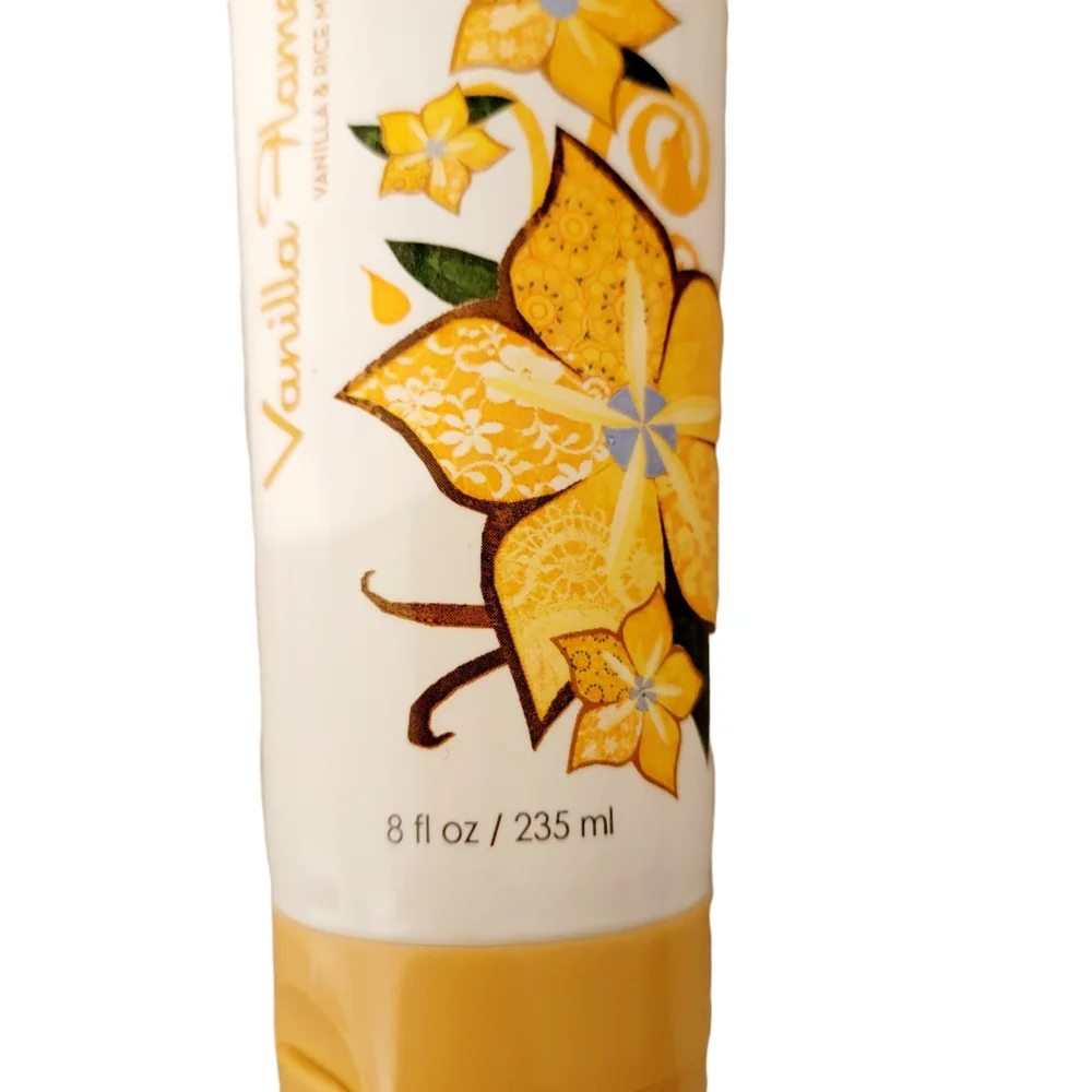 Brand‎ new! Burt’s Bees Gud Vanilla Flame Natural Body Lotion 8 Fluid Ounces